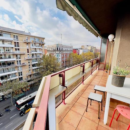 Your Second Home In Barcelona With Private Room And Private Bathroom Close To Montjuic, Pl Espana, La Rambla, Ferry Port Bagian luar foto