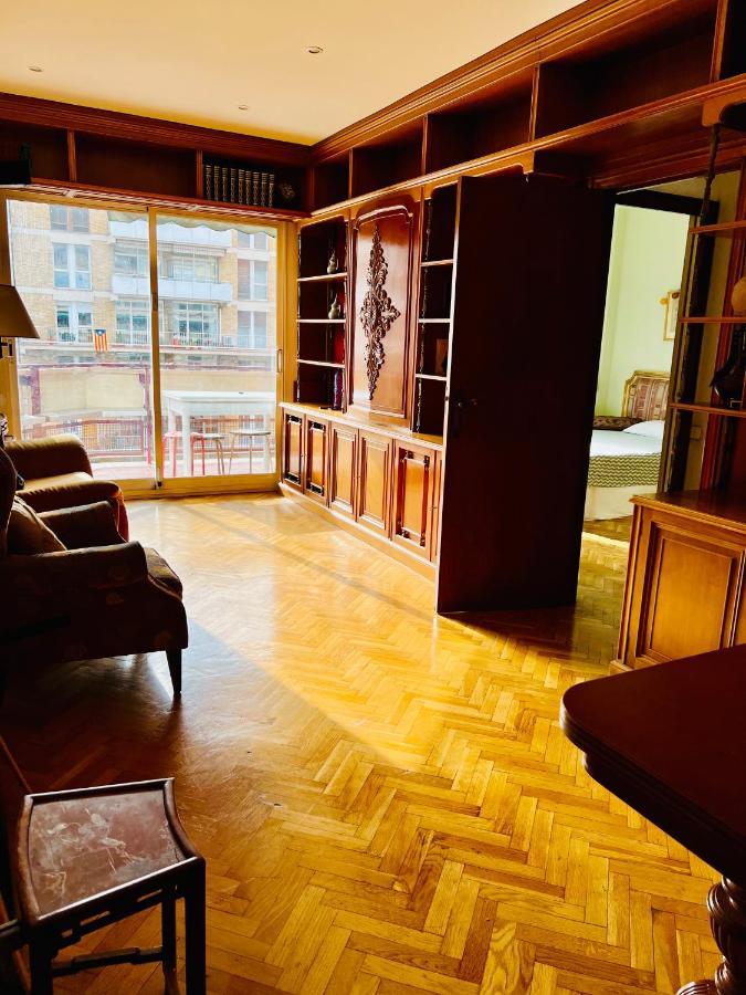 Your Second Home In Barcelona With Private Room And Private Bathroom Close To Montjuic, Pl Espana, La Rambla, Ferry Port Bagian luar foto