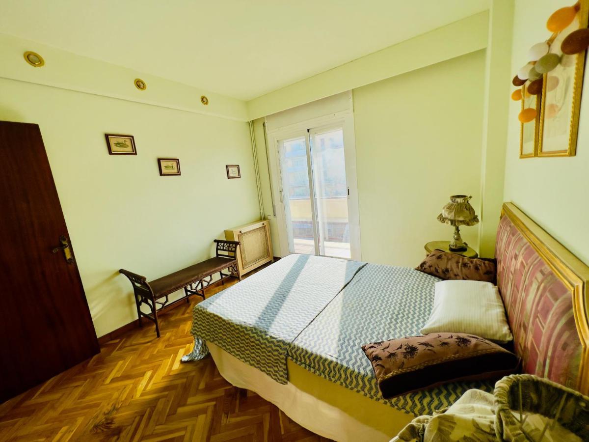 Your Second Home In Barcelona With Private Room And Private Bathroom Close To Montjuic, Pl Espana, La Rambla, Ferry Port Bagian luar foto